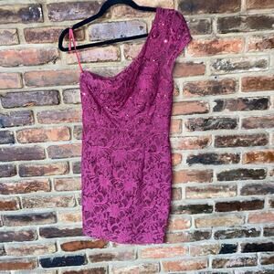 Hailey Logan Adrianna Papell Burgundy Lace Sequined Mini Dress Women's Medium